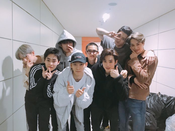 BaekhyB's tweet photo. Exo #BestFanArmy https://t.co/hZfanm26Tg