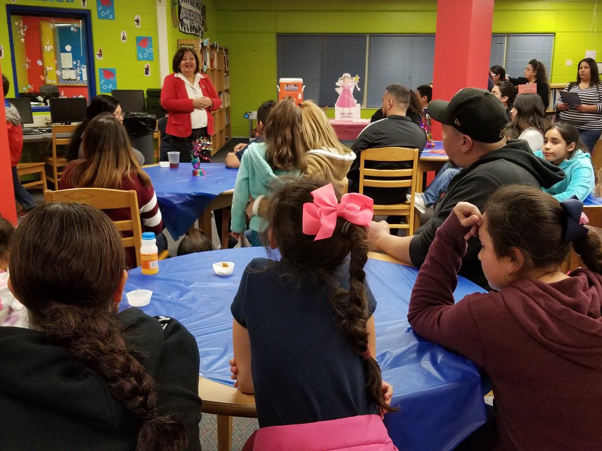 Melissa Smith tweet media