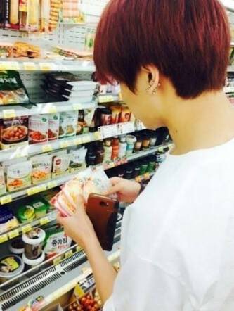 bts_kookh's tweet image. 友達欲しいです。友達になってくれる人募集します😶
#BTS好きな人と猛烈に絡みたいのでこれを見た人はRTしてください 
#BTS好きな人と繋がりたい 
#RTしてくれたARMYさん全員フォロー 
#グクテテ好きな人もRT
🔞グクテテ彼氏感🔞