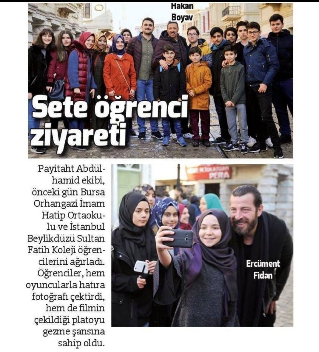 sfkoleji's tweet photo. Payitaht Abdulhamit dizi setine giden öğrencilerimiz, hem filmin platosunu gezdiler, hem de oyuncularla sohbet etme şansı yakaladılar. Etkinliğimize yer veren Hürriyet ve Star gazetelerine de teşekkür ederiz. #sultanfatih #payitaht #osmanlı #abdulhamidhan #padişah #sultan https://t.co/sJ8Nxzn1EN