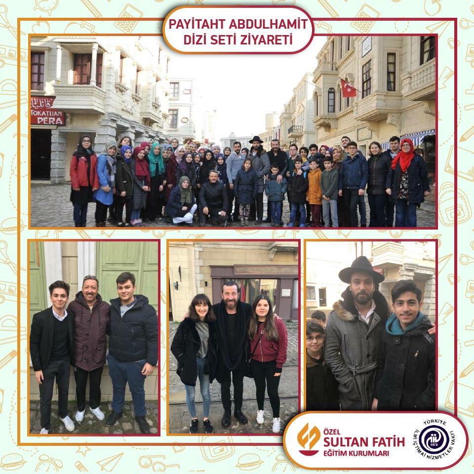 sfkoleji's tweet photo. Payitaht Abdulhamit dizi setine giden öğrencilerimiz, hem filmin platosunu gezdiler, hem de oyuncularla sohbet etme şansı yakaladılar. Etkinliğimize yer veren Hürriyet ve Star gazetelerine de teşekkür ederiz. #sultanfatih #payitaht #osmanlı #abdulhamidhan #padişah #sultan https://t.co/sJ8Nxzn1EN