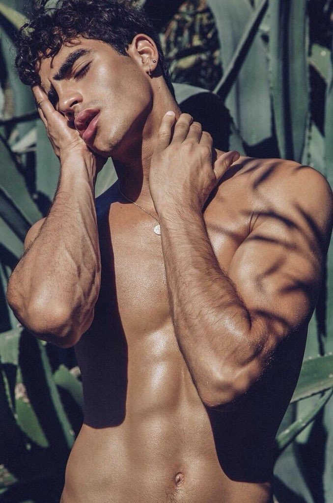 ParadiseGuys's tweet photo. https://t.co/5gdNehsp4w