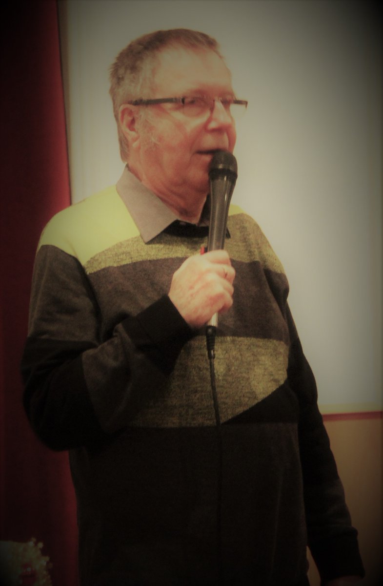 SquareVienna's tweet image. Rund 20 Tänzer hatten einen tollen ersten Clubabend im neuen Jahr. Hauptverantworlich dafür war unser Gastcaller Thomas Samuelsson (SWE).-About 20 dancers had a great first clubnight in the new year. Guestcaller Thomas Samuelsson (SWE) were the first responsible for this.