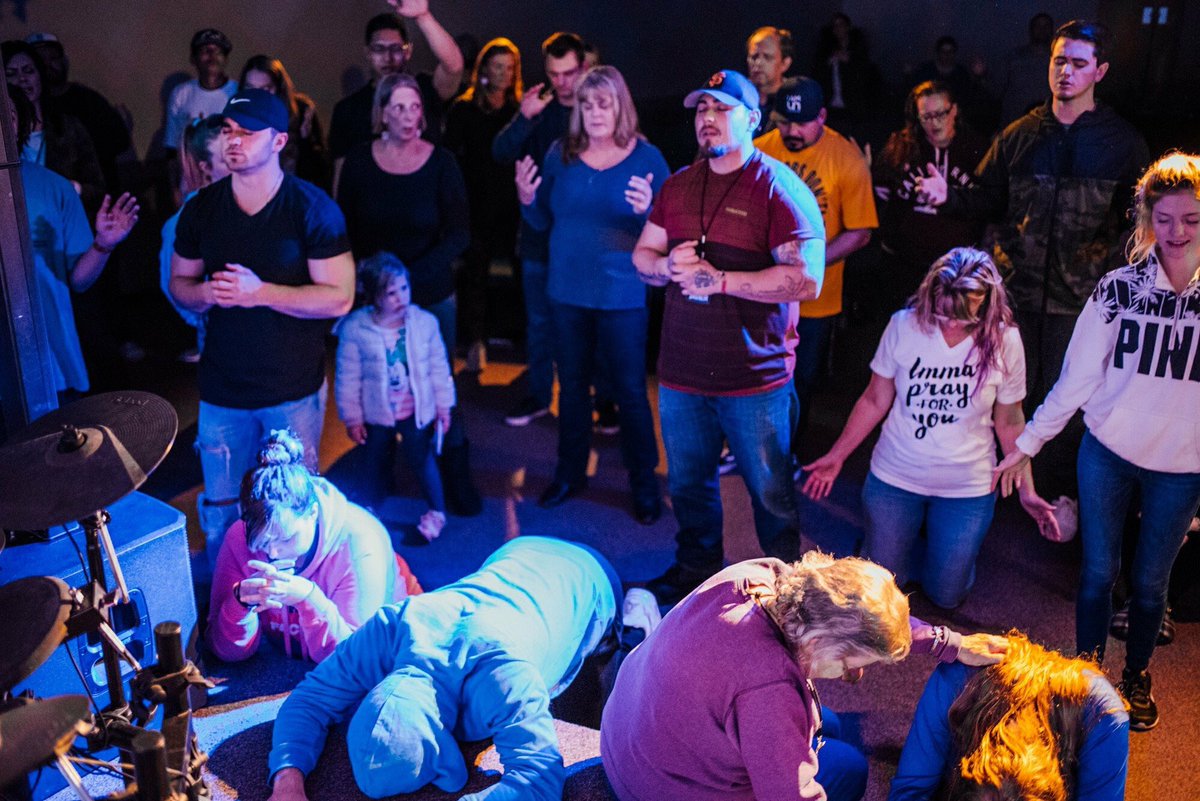 UncommonExp's tweet image. “You will never miss out on anything if you go all in with Jesus!” ~ Dean Johnson @ClaimTheVictory #IamUncommon #TGIM #IsmUncommonApparel #quote