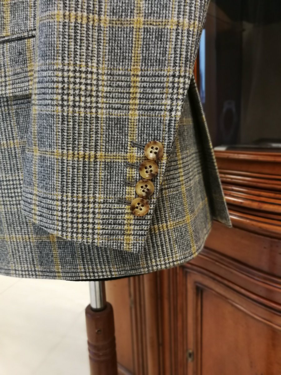 MFG_Florence's tweet photo. #mensfashiongroup #menswear #mensweardaily #menswearblogger #menstyle #italy #menstyleblogger #company #business #mensfashion #job #mensfashionblog #elegant #dapper #dandy  #fashion #lifestyle #designer #gentlemen #style #suit #work #elegance #pittiuomo #tocfashionacademytuscany https://t.co/3xpRZPcGEn