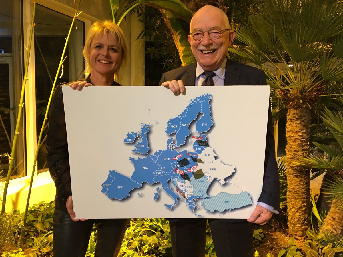 lykkefriis's tweet photo. Dannelsesrejse - Uffes og mit bud på Interraildestinationer - Tallinn, Split, Krakow, Gdansk, Weimar og Prag #detandeteuropa @GoTv2 #interrail2017 https://t.co/jFYpsd5KcA
