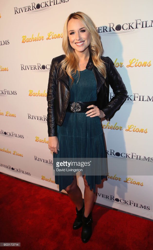 ztprtweets's tweet image. Photos of @ztprtweets clients @AlexRoseWiesel &amp;amp; @pilarholland on the red carpet at the #BachelorLions movie premiere in Hollywood: