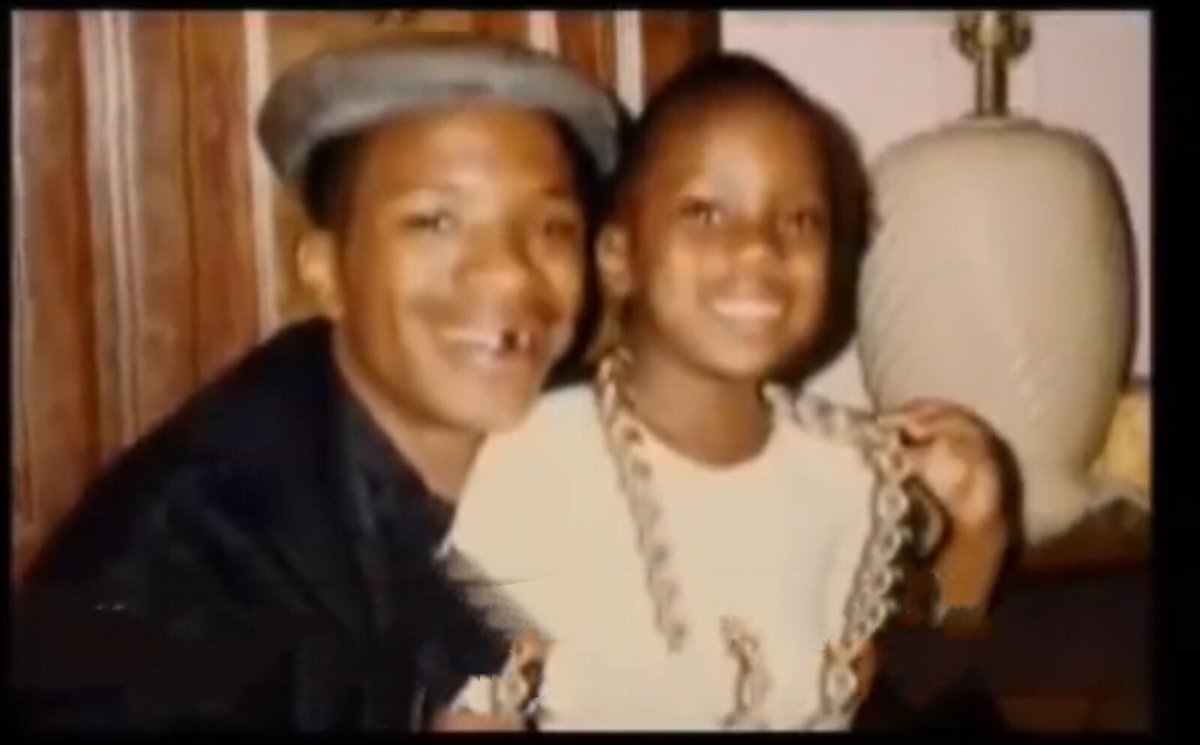 50 wasn’t playing games with anyone, he robbed whoever he felt like taking from. Including LL Cool J , he took his chain and gave it to his daughter.