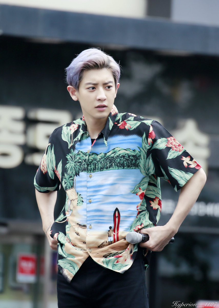 chanyeol pics tweet media