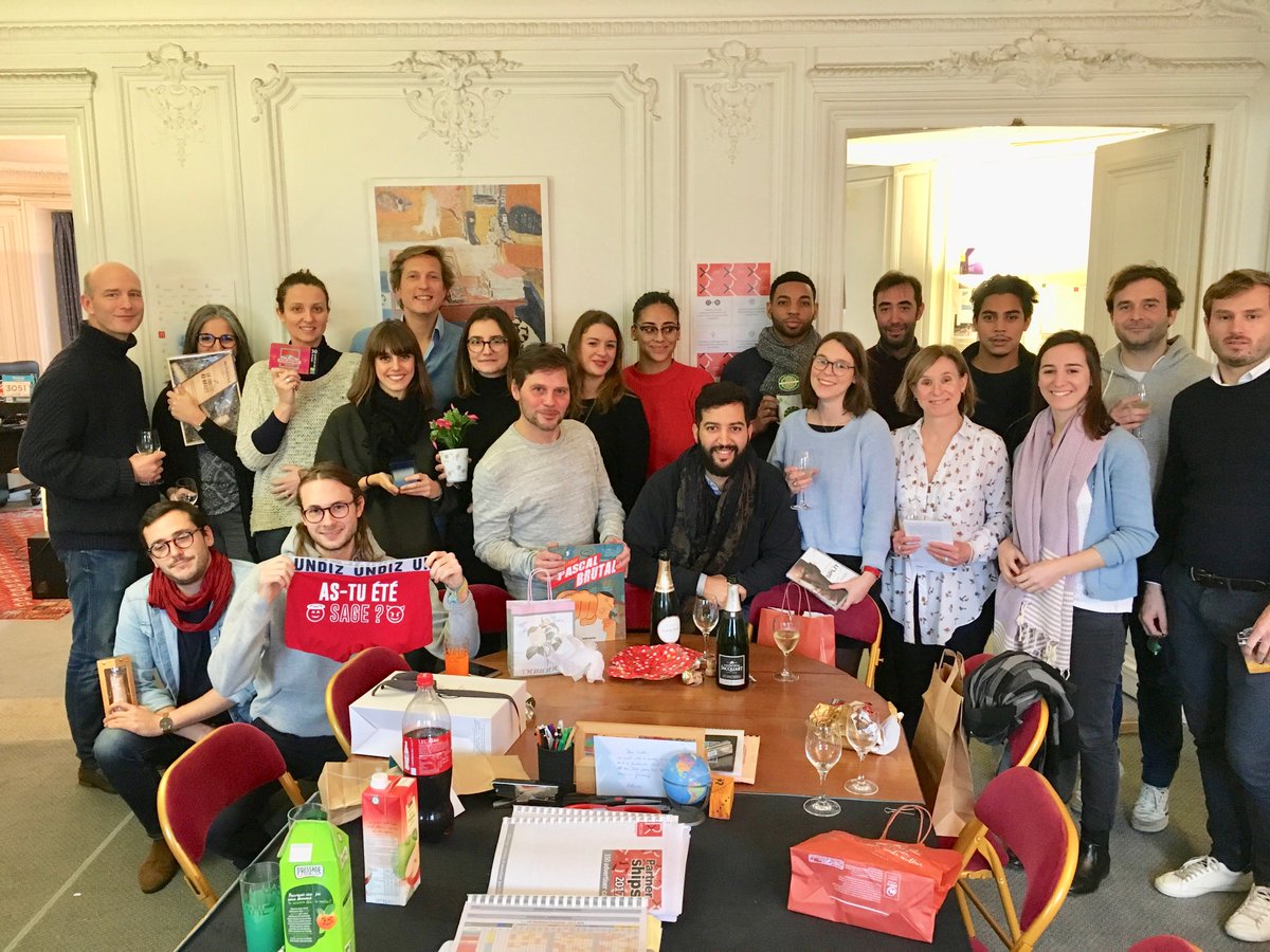 Our Parisian team celebrating the start of 2018 with champagne and gifts. Happy New Year to all our partners!