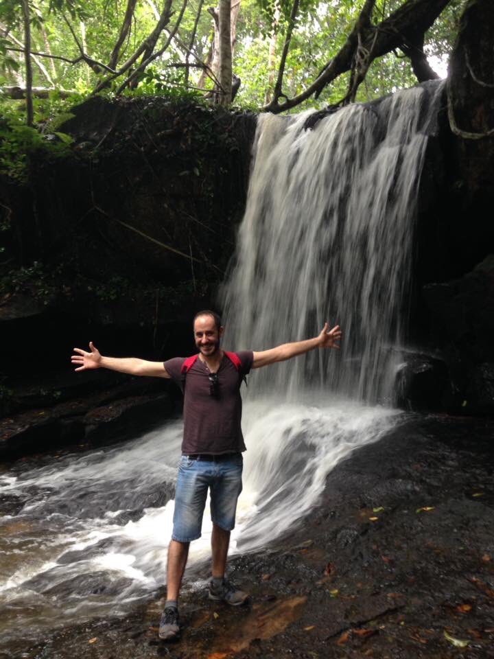 MBoleang's tweet photo. Hello everyone how are you ?
at kbal spean temple 
Really nice waterfall and wonderful sculpture beautiful place I'm a friendly driver warm welcome to be a best driver for you 
F/b.angkor.bl.khmer
WeChat.
WhatsApp.
(+855)96 23 33 896
Or by Email: Angkor.bl.khmer@gmail.com https://t.co/egspTahcKp