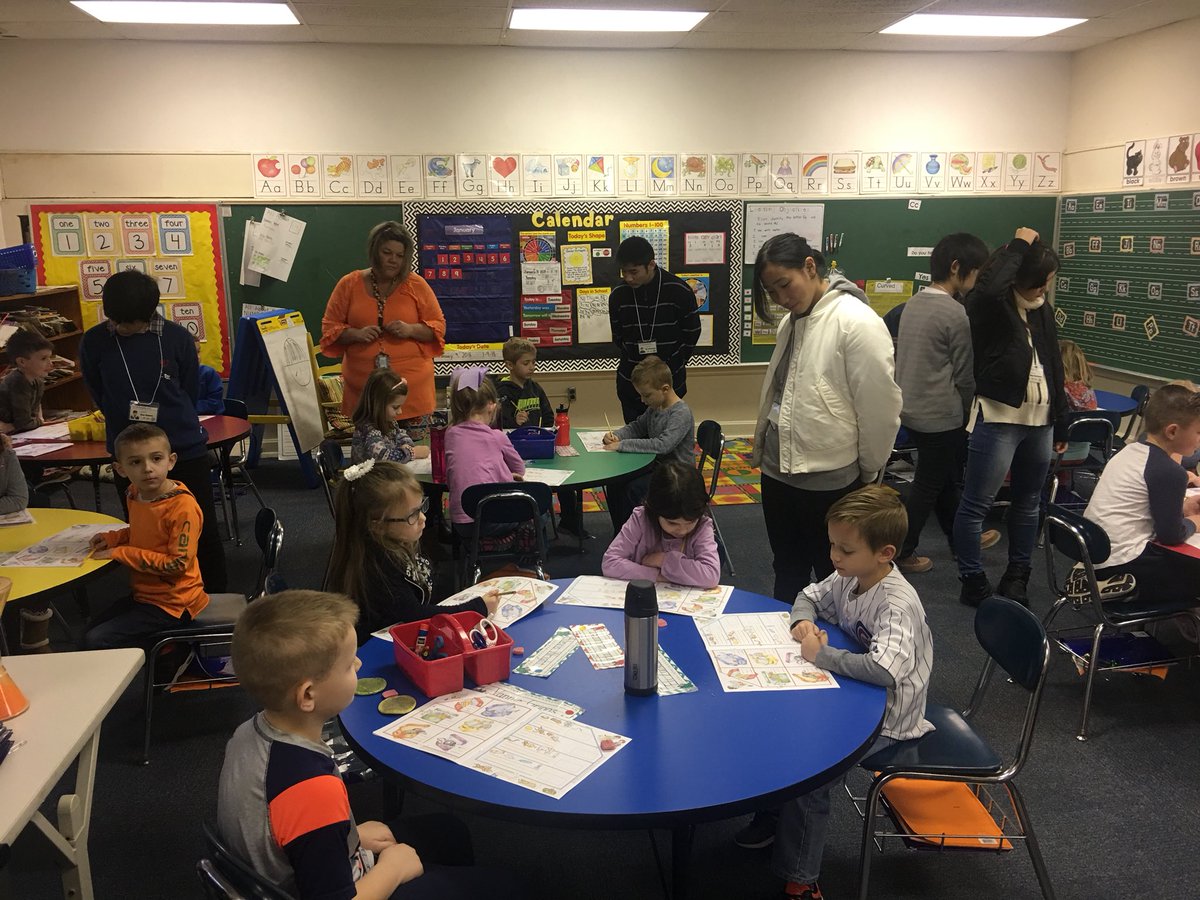 kbcrites's tweet photo. We are having a great time learning from each other! Our friends from Kuji, Japan did announcements with us. We’ve been busy! #RamblerPride #LearningCollaboration @myfcs @fcssuper2011 @FranklinIND https://t.co/pSHEFFtl2S