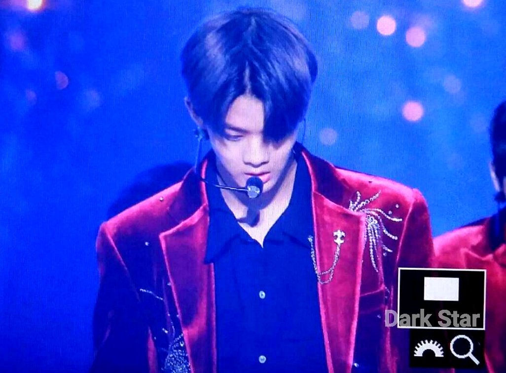 DarkStar_0510's tweet photo. 180110
#배진영 #워너원
 #BaeJinyoung #WANNAONE https://t.co/K7ppyp9JDY
