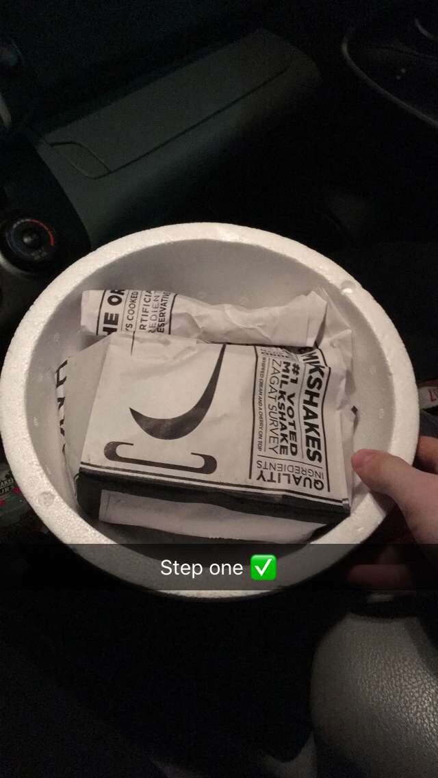 StolTheGreat8's tweet photo. Saw it somewhere we had to try it 😂 10/10 would do again https://t.co/pCHgNHVO9q