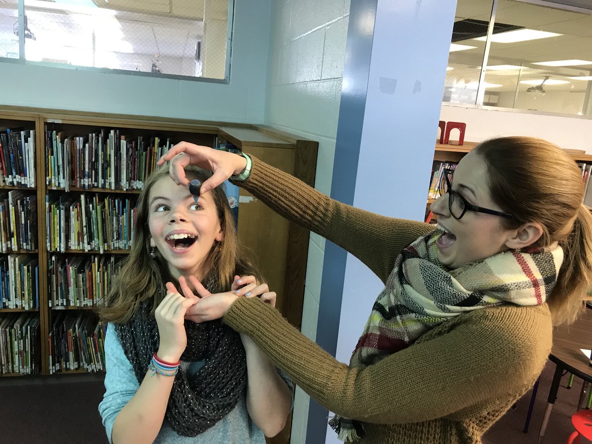 wsdvtschool's tweet photo. After two long story boarding classes, video production class starts shooting at Westford School! #preppaysoff #ewsd #wsdsch https://t.co/4dQRsSlF5P