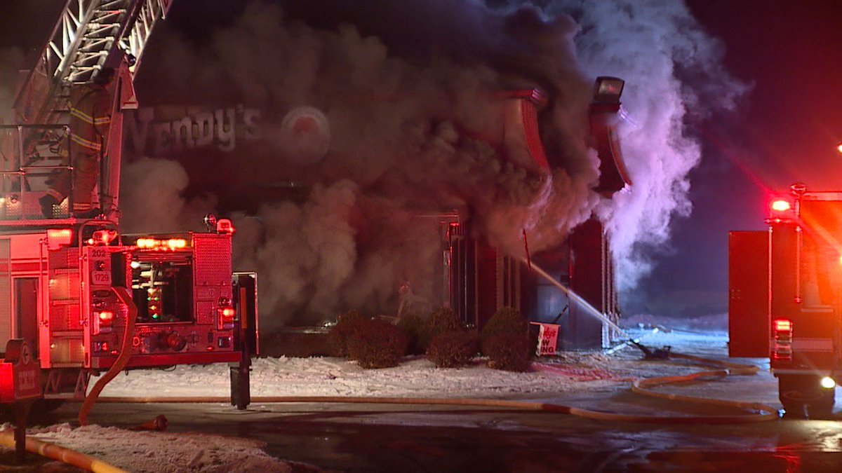 Wendy's in stow destroyed by fire after smoke continued to fill the air