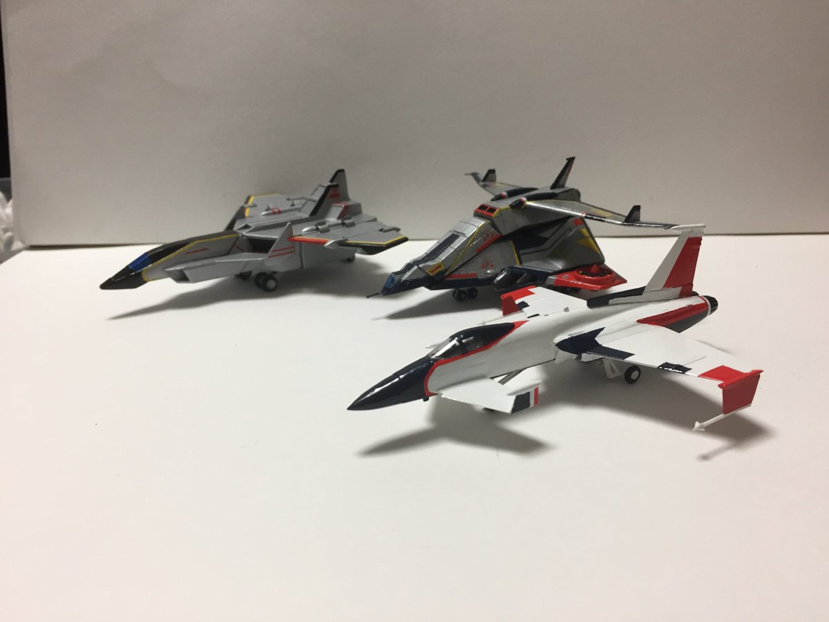 ビッグリバーさんのツイート ウルトラマン80よりunda戦闘機 プロップと同じくf A 18aのキット 厳密に言うとプロップのベースはyf 18 を切った貼ったして製作しました 1 144なのでメカコレの シルバーガルとスカイハイヤーと並べるとちょうどいい感じになります 144 ビッグリバーさんのツイート ウルトラマン80よりunda戦闘機 プロップと同じくf A 18aのキット 厳密に言うとプロップのベースはyf 18 を切った貼ったして製作しました 1 144なのでメカコレの シルバーガルとスカイハイヤーと並べるとちょうどいい感じになります 144