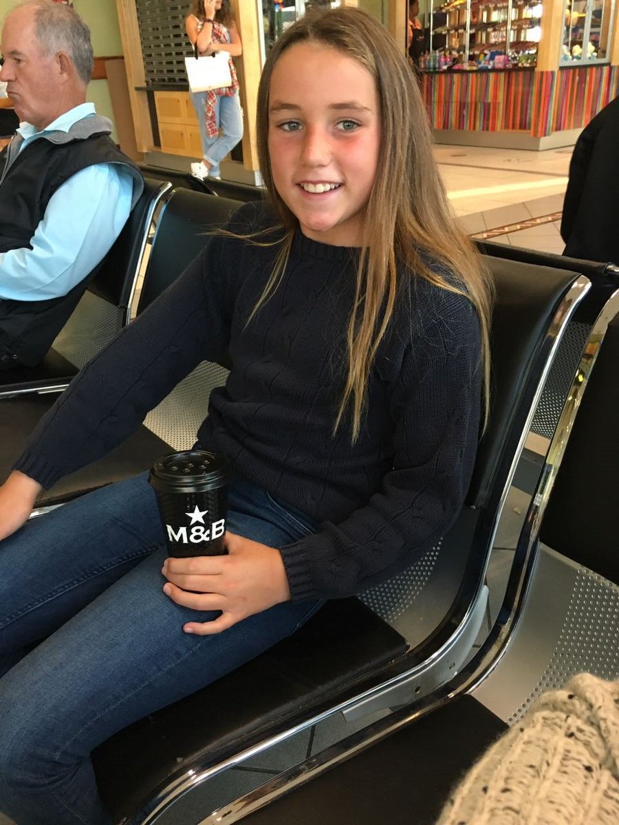 JulianJansen's tweet photo. Abriella Bredell (10) wil jongste word om oor Robbeneiland-kanaal te swem. Sy het reeds R 82 479 vir Rooikruis-kinderhospitaal ingesamel. Swem begin 8h30 op 11 Januarie 2018 vanaf Robbeneiland @RapportSA https://t.co/j2tT8O90SR