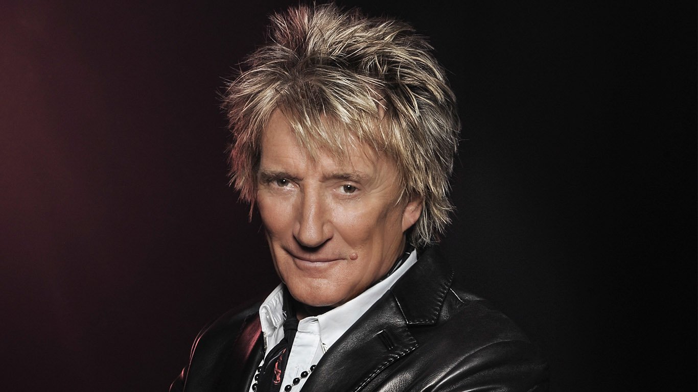 Happy birthday to Rod Stewart! O cantor e compositor britânico celebra o seu 73º aniversário. 