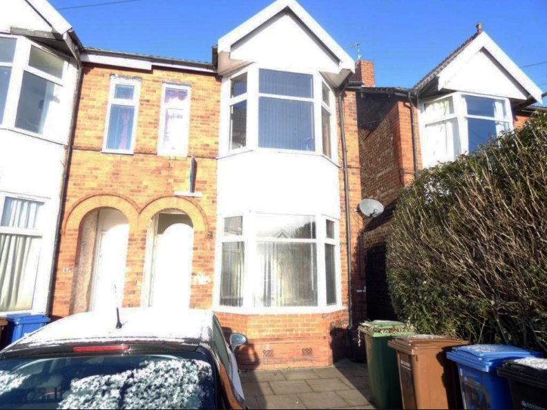 Abode_Ltd's tweet photo. Β£525pcm:
1 bedroom flat available from mid-February on Stockport Road in #Stockport. This ground floor flat features ease of access to motorway links and local amenities, ideal for a working professional:
https://t.co/OYINNbLs1P
#manchesterproperties #stockportproperties https://t.co/hCewZyWTTy