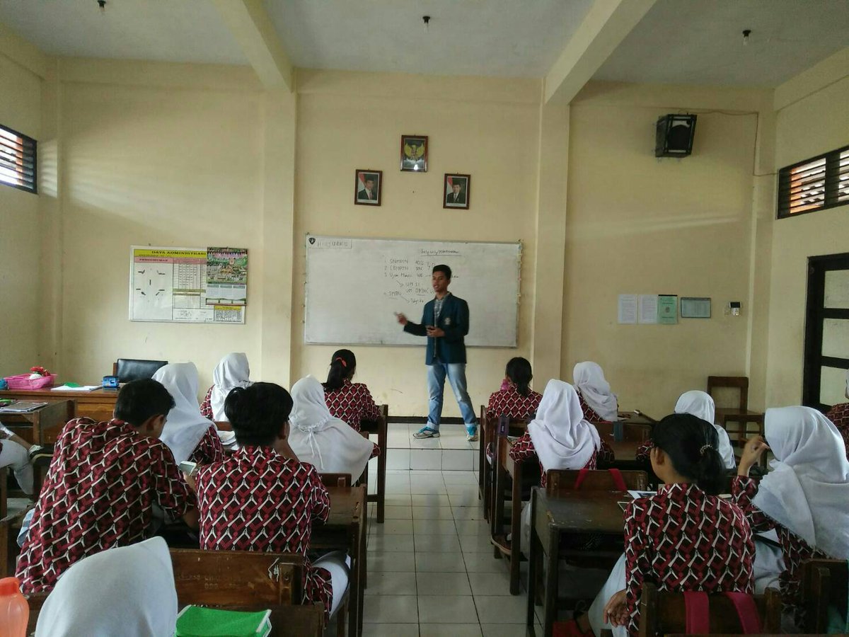 imaken_undip's tweet photo. Terimakasih SMAN 1 Sukorejo dan SMAN 1 Singorojo https://t.co/70emjIytYw