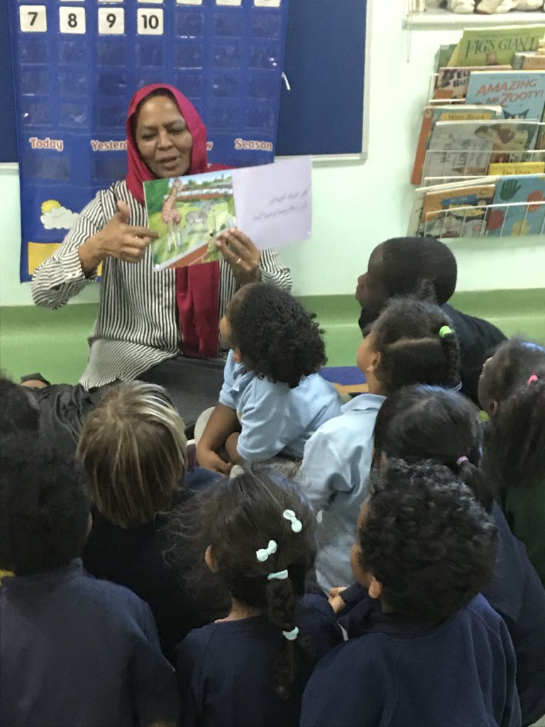 KICSprimary's tweet image. First #arabic lesson in Reception today #kicslearns #LanguageLearning