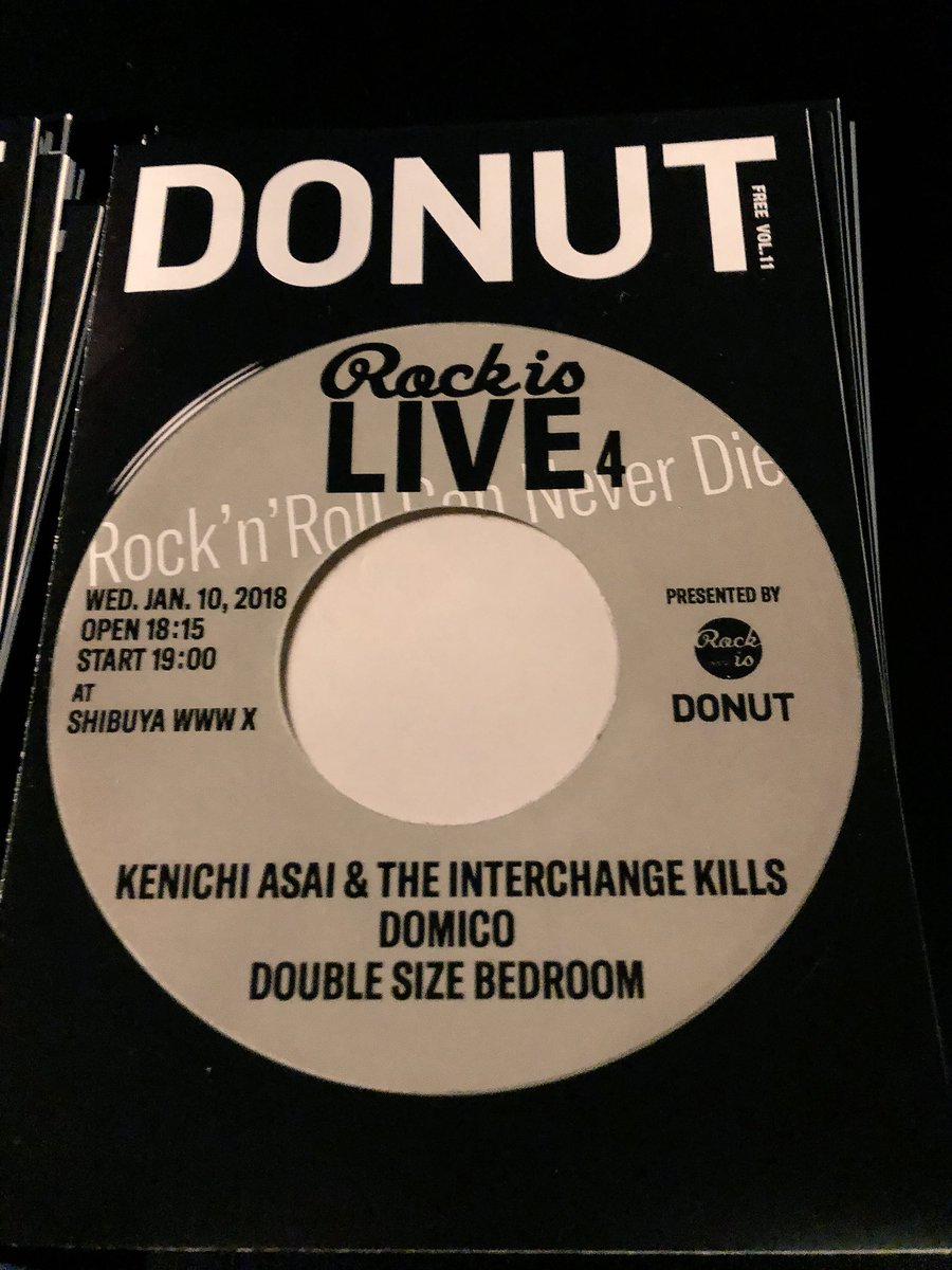 TAKUOHAYASHI's tweet photo. お邪魔しております
#donut #rockislive #rocknrollneverdie https://t.co/JDmsqEd73W