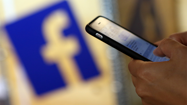 RicohUK's tweet photo. "It is no coincidence in only the last 10 years corporate behaviour has also been under the microscope." 

Here's @mrbaddeley on how social media is driving greater transparency in business: https://t.co/jcMYk5USkt https://t.co/VsRsxWWOsK