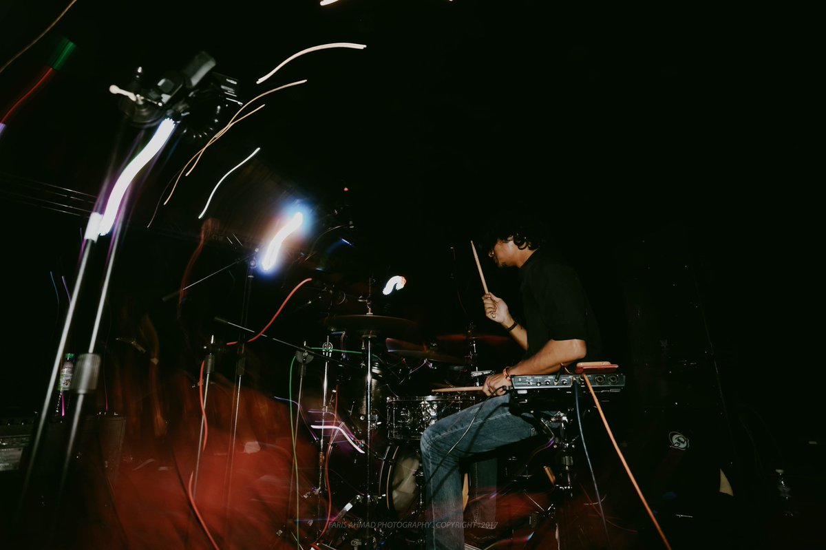 modreadband's tweet photo. Kehangatan masih terasa! Keadaan sekitar kenduri malam pesta @kugiranmasdo di Borneo744, Kuching
📸 faris.ahmadmoh
#jelajahmasdoborneo #borneo744 #kuching #sarawak #modread #gig #inibarumasdo https://t.co/0ZytYzxkt6