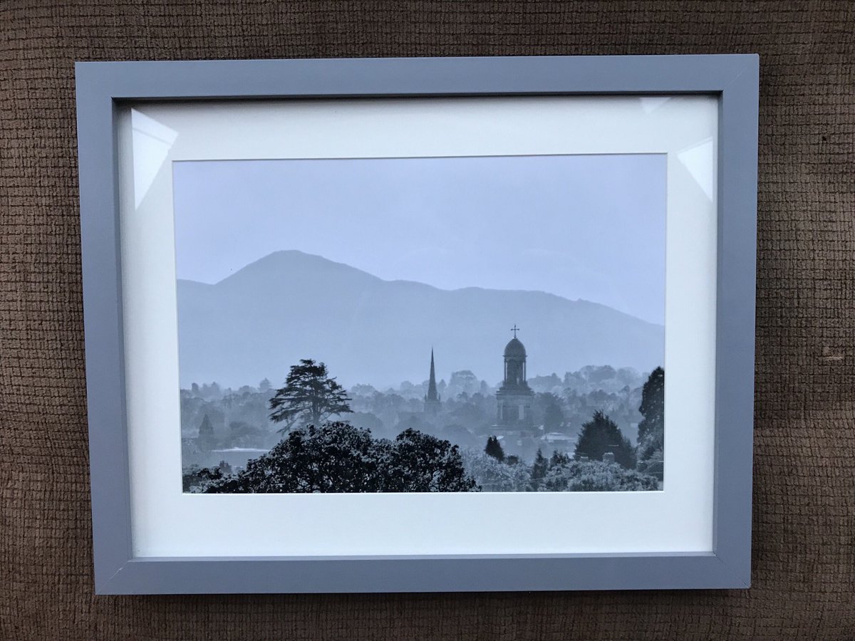 Salopsbfg's tweet photo. A4 framed pictures now available of my beautiful home town #Shrewsbury. If you would like more details please feel free to send me a direct message @AtShrewsbury @myshropshire @OriginalShrews @hubshrewsbury @MyShrews https://t.co/s94lOjiNzD