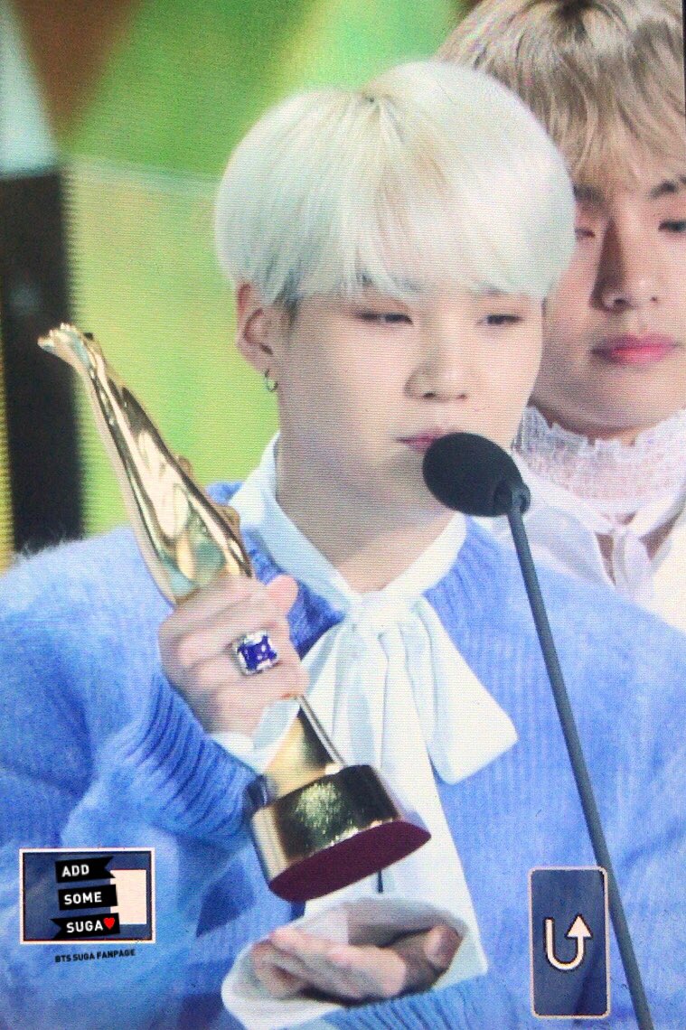 addsomesuga39's tweet photo. 180110 골든디스크 Preview #슈가
#방탄소년단 #SUGA #민윤기 https://t.co/TPscnvatSK