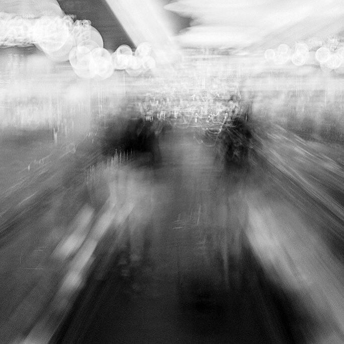 fototheque's tweet photo. I'm not one for experimenting as most of you will know, this is not something that I would normally shoot or share. I had a couple of hours to fill in at Changi Airport in Singapore and so I spent it playing on the travelators and doing long exposures. I… https://t.co/2VuLt5WZaY https://t.co/VGBdNdP8ZD