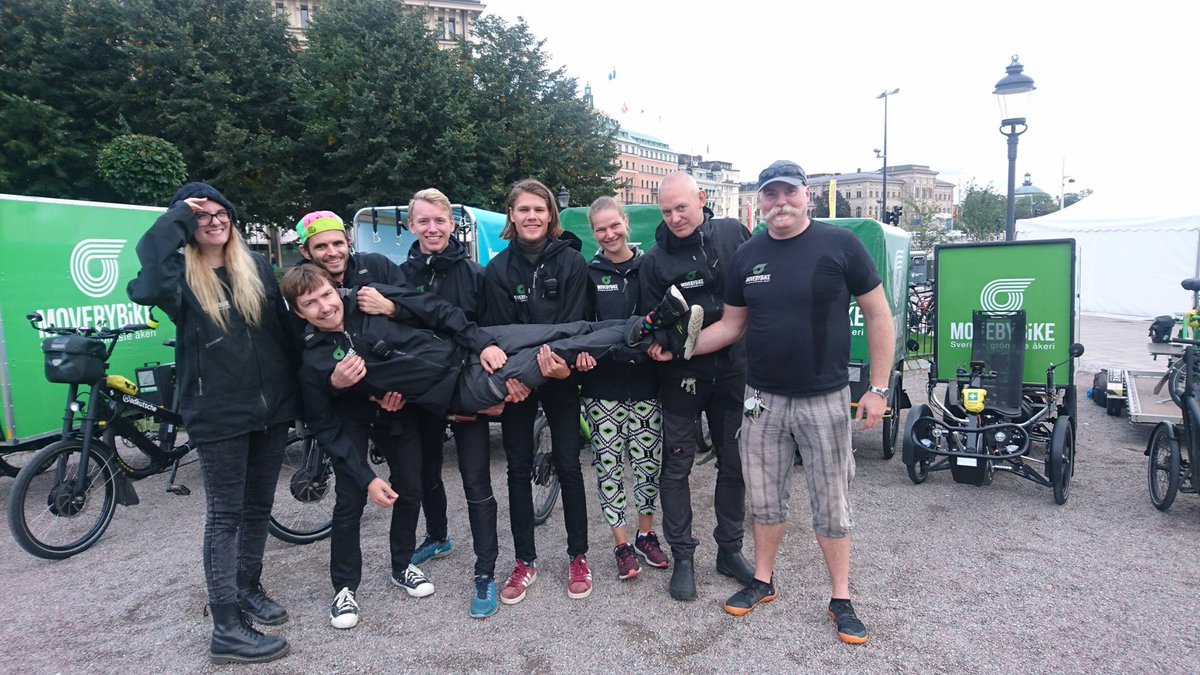 jeppedylarsen's tweet photo. #tforum18: Ni missar väl inte att fundera på hur vi får logistik-drakarna att börja med #lastcykel? Har just nu 5 cyklar ute bara i Sthlm &amp; ser allt fler områden där vi är konkurrenskraftiga i jämförelse m bil. Bättre, luft mer plats &amp; ansikten ist för plåtburkar får en på köpet https://t.co/v3WHaZED7r