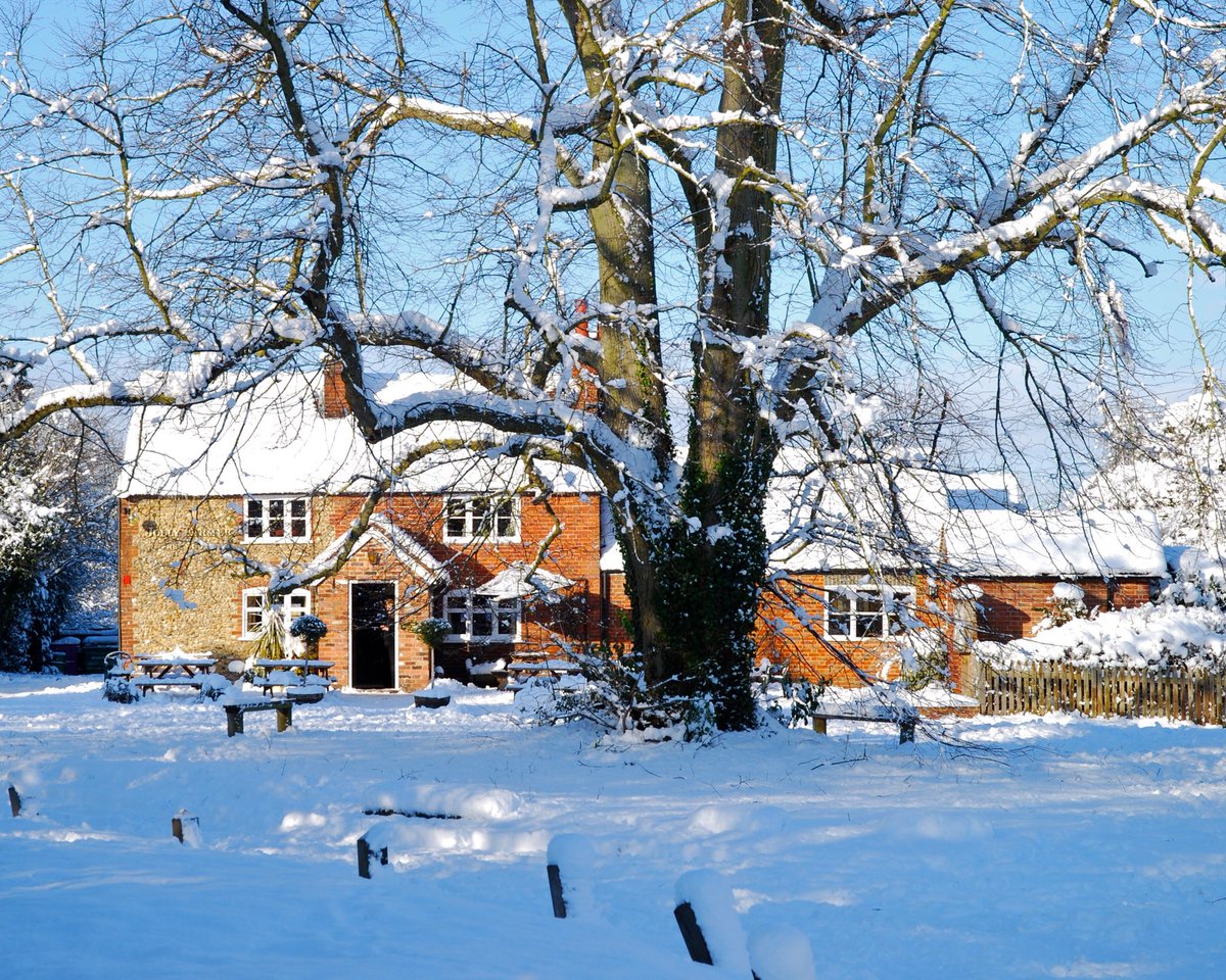 #freerange #organic #Berkshire #chilterns if there are any farmers/producers who would like to supply our pub please get in contact.