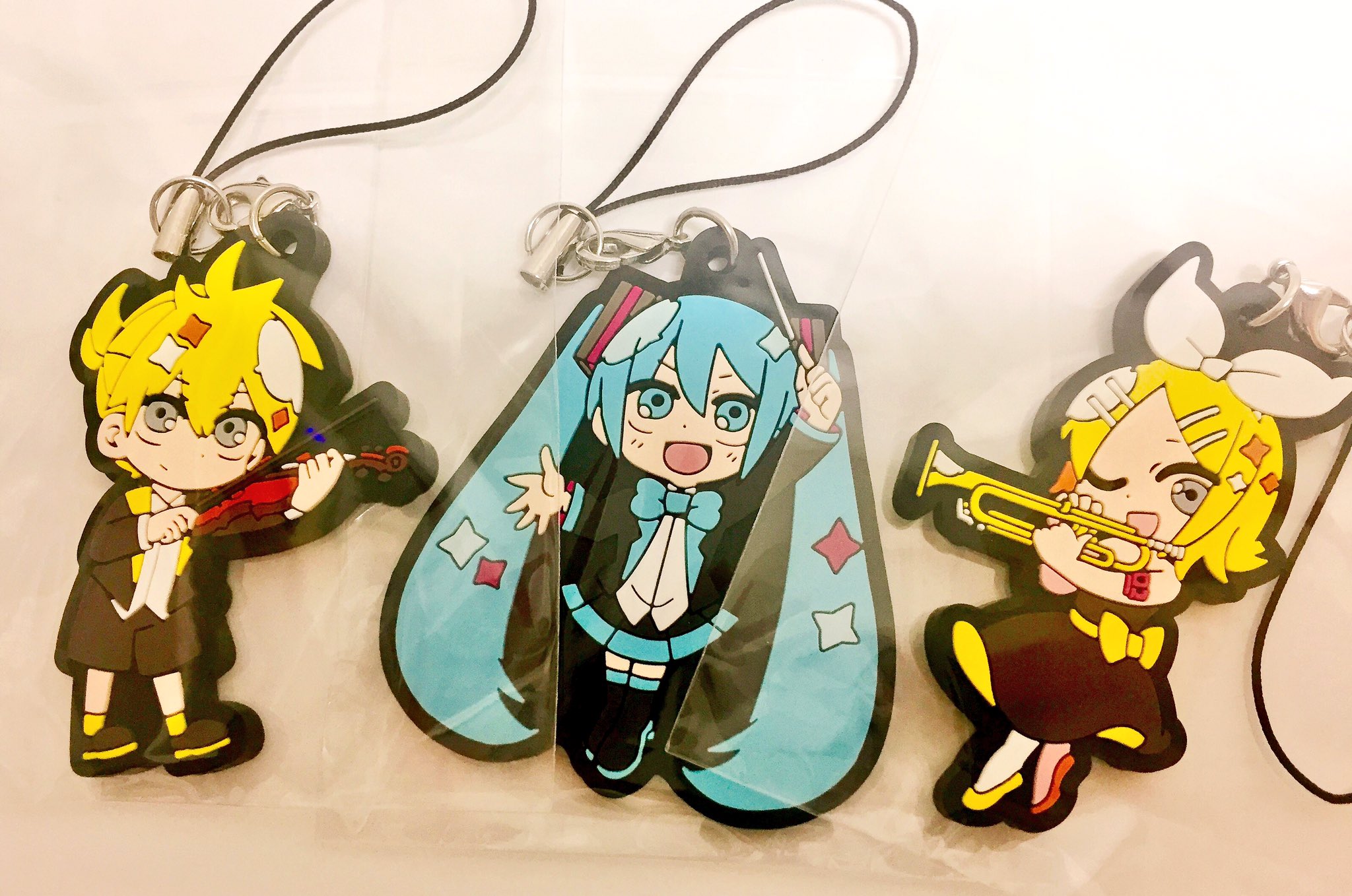 初音ミクシンフォニー　ラバーストラップセット 名作 初音ミクシンフォニー スペシャルシート特典 ラバー
