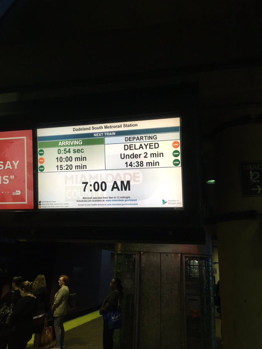 FeloniousBBQ's tweet photo. @IRideMDT @DLCAVA welcome to the new norm. Why does this continue to happen? #jokeofacity https://t.co/V7mjup4kyH
