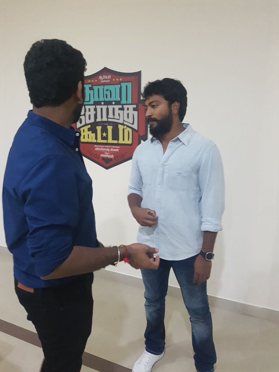 Kollywood_Area's tweet image. #tskprereleaseevent  #ThaanaaSerndhaKoottam ! #TSKFromJan12 ! @Suriya_offl ! @VigneshShivN ! @StudioGreen2