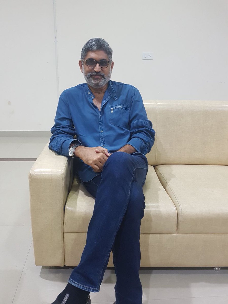 Kollywood_Area's tweet image. #tskprereleaseevent  #ThaanaaSerndhaKoottam ! #TSKFromJan12 ! @Suriya_offl ! @VigneshShivN ! @StudioGreen2