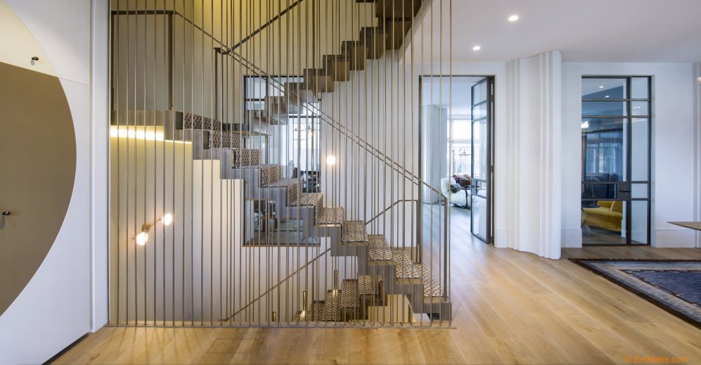 EeStairs's tweet photo. Whether contemporary and innovative or elegant and conventional, there is no better way of creating a home in your own style than with a feature staircase as its focal point. https://t.co/pyfyxloygI