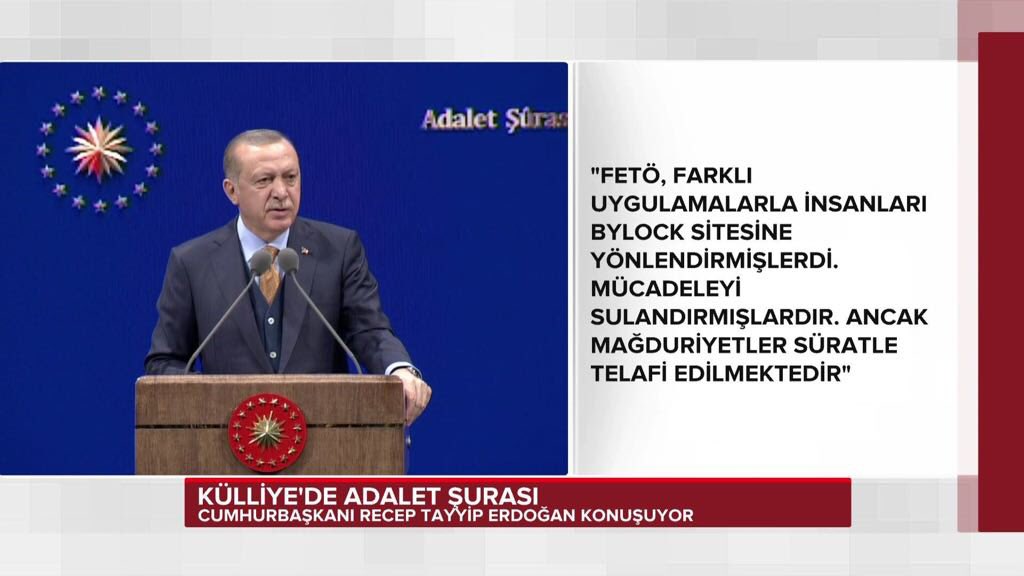 dunya20101's tweet photo. Bir yıl önce gazete köşemde "Ahmedin mektubu"diye mağdurlar yaratılıyor diye yazdım ama hem Tv programıma son verildi hemde günlerce linç edildim.olsun canları sağolsun kurban https://t.co/an0urytyjH