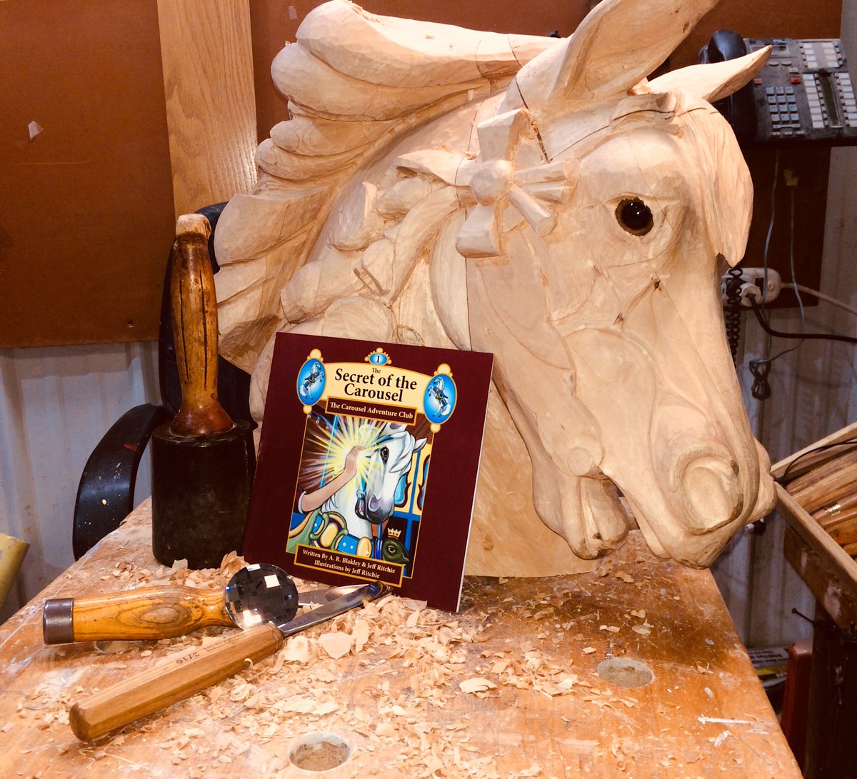 Carousel_Works's tweet image. We're thrilled to announce "The Secret of the Carousel", Book One of the Carousel Adventure Club Book series, written by A.R. Blakley and Illustrated by Jeff Ritchie. Join the Club as they set off on adventure thanks to the magic of a #Carousel.
(tinyurl.com/CarouselClubBo…)