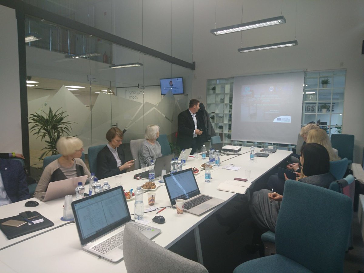 UPBCAMIS's tweet photo. UPB-CAMIS participates in the kick-off meeting of the KA2 Erasmus+ project called HEI-MAKERS on the topic of makerspaces. https://t.co/D82uEoXGKr