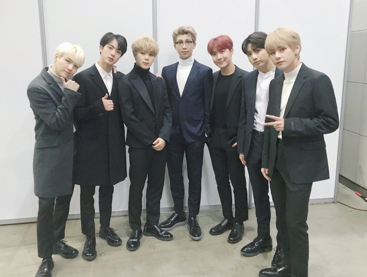 BTSbornfirst's tweet photo. Congratulations to our BTS boys on their Bonsang at the Golden Disc Awards! You all were amazing!!

#iHeartAwards #BestFanArmy #BTSARMY @BTS_twt https://t.co/ONGm5qQCI8