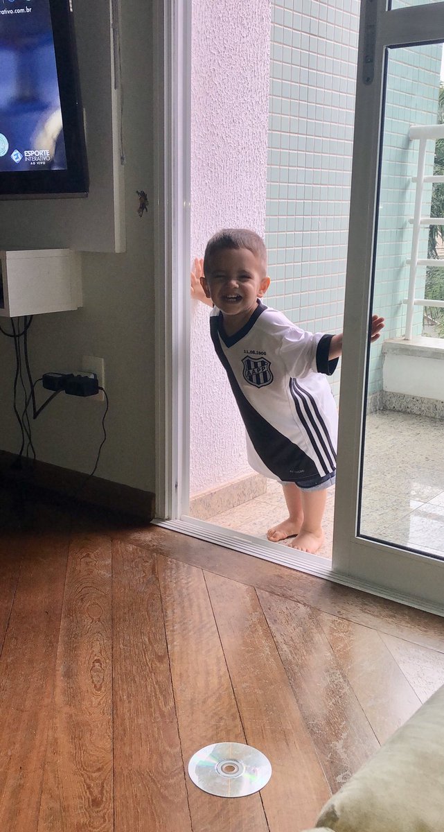 MacacosMundo's tweet photo. "El macaquito", hijo del jugador @jorgemendoza017 del @aapp_oficial #Brasil🇧🇷 
@aapp_oficial #PontePreta
#MacacosPeloMundo 🇧🇷x🇵🇾
#SomosTodosMacacos💪🏽🦍
#VamosMacaca🐵 https://t.co/W5tyXcE5GX
