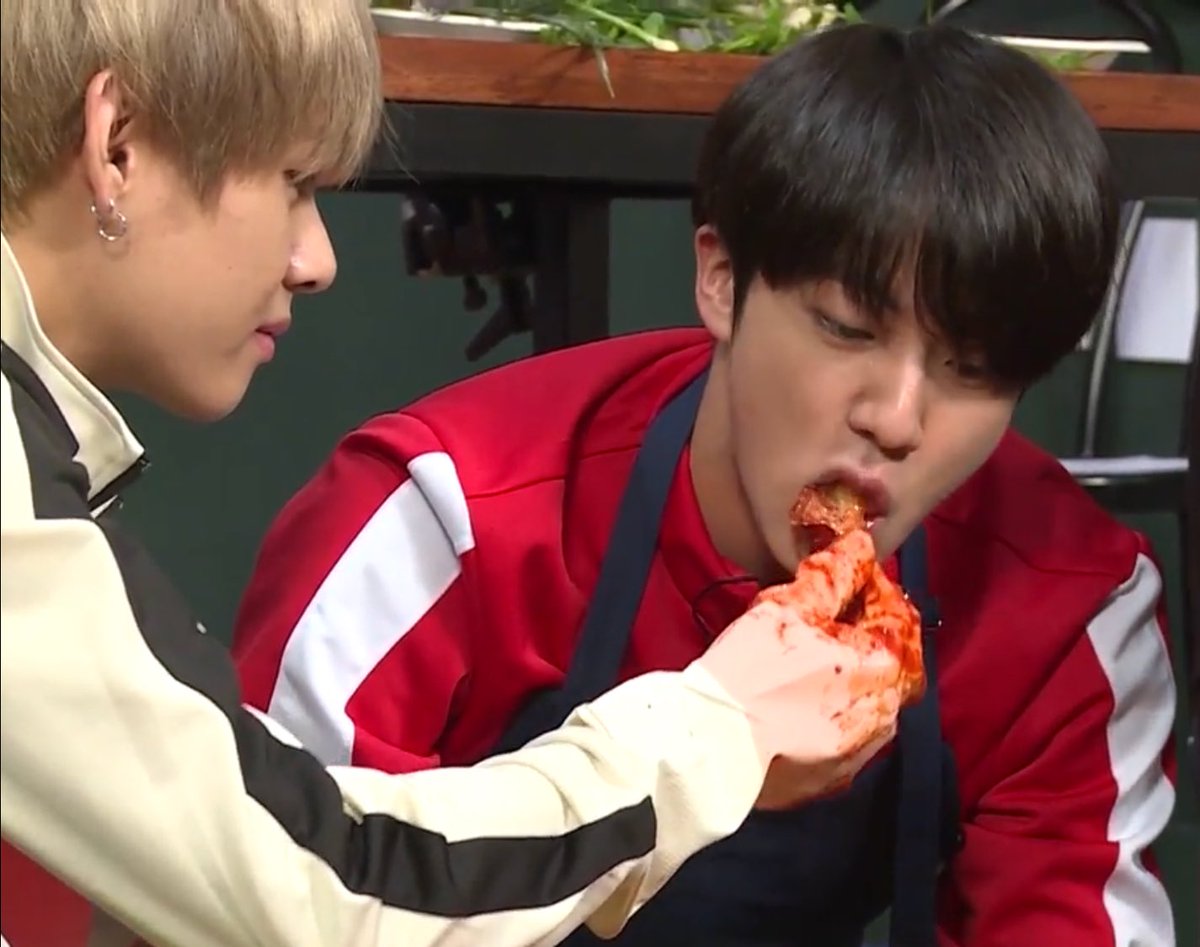 คุณอะตอม 뷘🍯🌸 tweet media