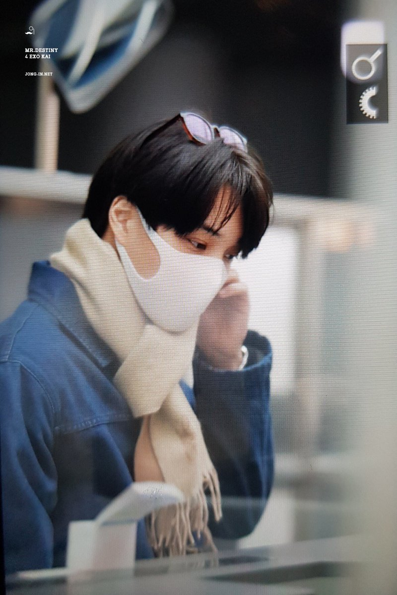 EXOUPDATE_ID's tweet photo. [PREVIEW] 180110 #EXO Kai at HND cr. jonginnet, exokai_kr, smnet exo

🦄sihun

#kaiatHND
#jonginathnd
#jonginnews
#kabarjongin
#infokai https://t.co/yE0w4omFmC