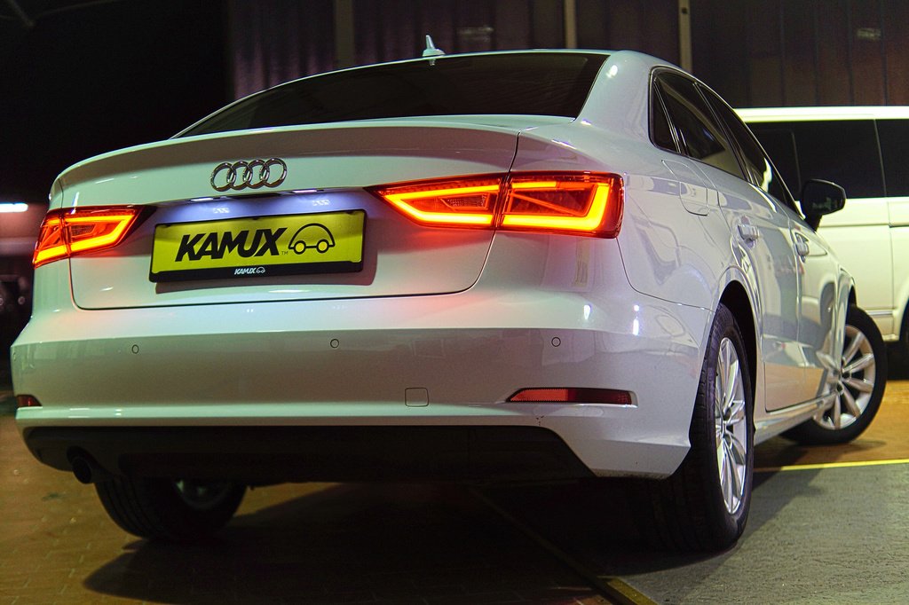 ⚪ Es muss nicht immer #Sportback sein! Unser #Audi #A3 sieht auch als Limousine sehr sehr gut aus! Schau ihn dir an: kamux.de 
#kamuxway #elmshorn #hamburg #gebrauchtwagen #audizine #audigramm #audilove #audia3 #audilover ift.tt/2FlGism