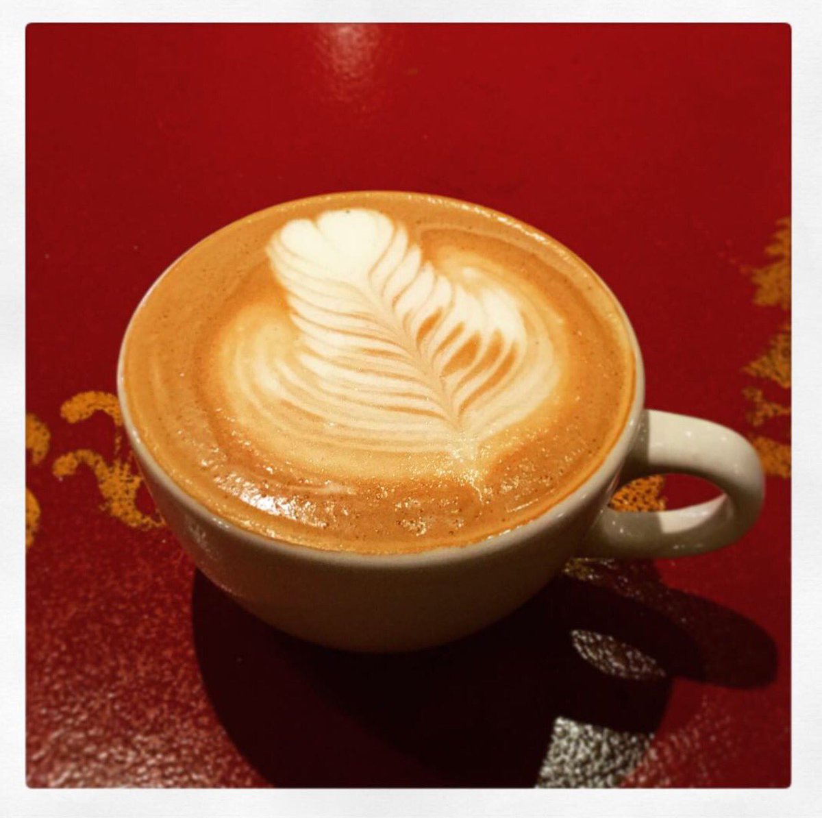 AmadeusCaffe's tweet photo. Gingerbread latte made with vanilla almond milk! You too can order any of your favorite drinks with vanilla almond or soy milk! Delicious &amp; healthy! ☕️❤️ https://t.co/h4KPDkNQ3Q