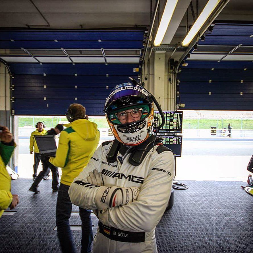 GTendurance_'s tweet photo. #MaxiBuhk returns to the #mountain together with #Strakkaracing, #MaximilianGoetz and @alvaroparente /// #GoodLuckGuys!
/// #b12hr #liquimoly #amg #GT3 #amg56 #gtendunrace #igtc #strakka
@Bathurst12hour #MercedesAMG | π· @brunos_sacco @StrakkaRacing https://t.co/tOW3nNcoCs