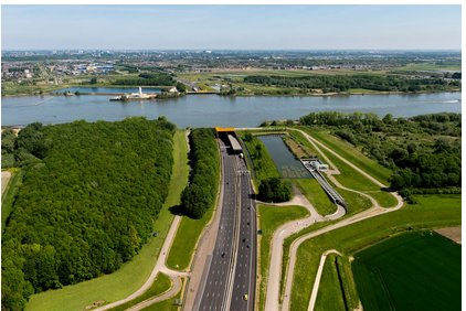 Ter voorbereiding op de renovatie, voeren we in de weekenden van 12 januari en 2 februari onderzoek uit in de #Heinenoordtunnel #A29. Tijdens het onderzoek sluiten we steeds één #tunnelbuis. bit.ly/2kLvZED